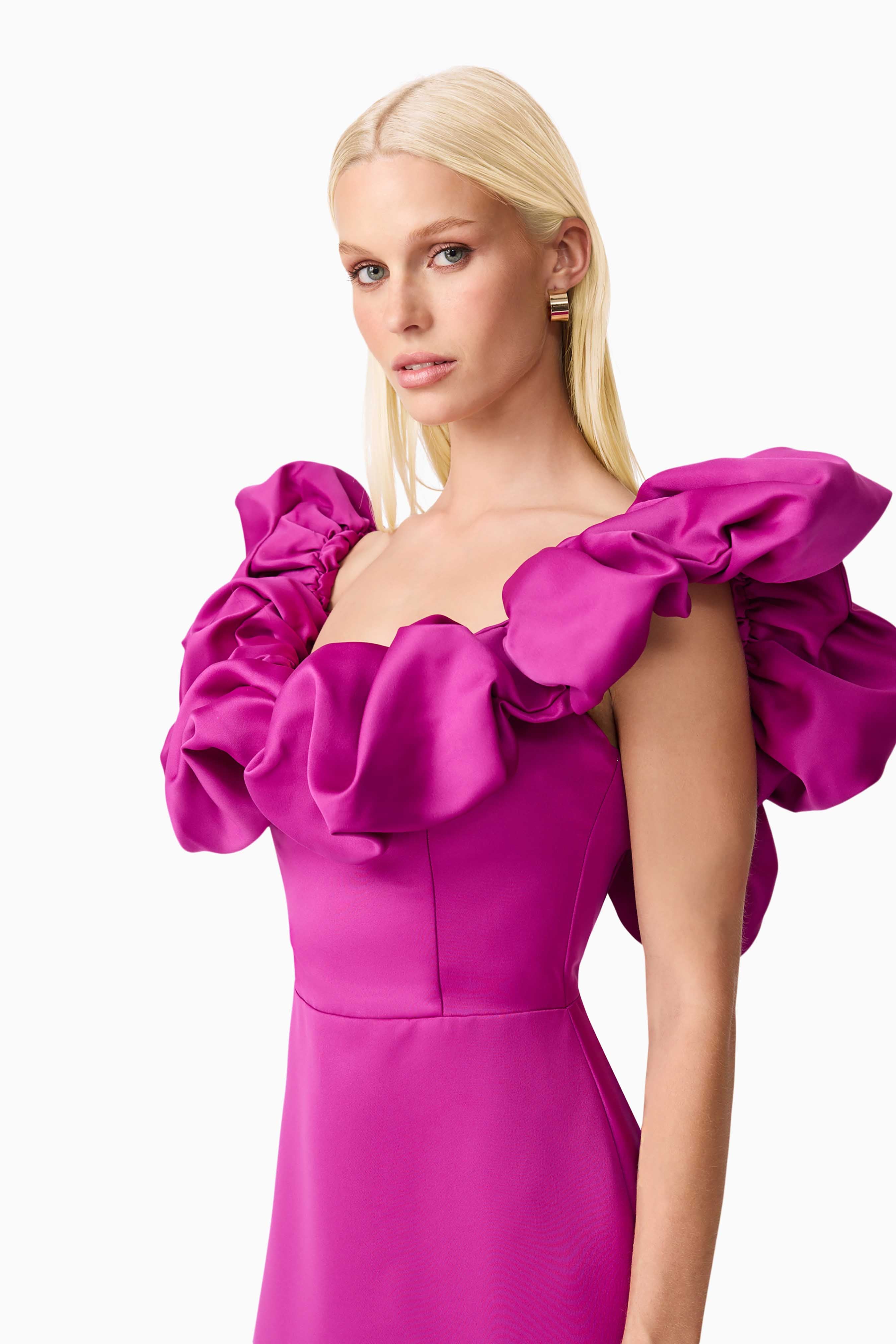 Sharon Off The Shoulder Midi Dress in Purple