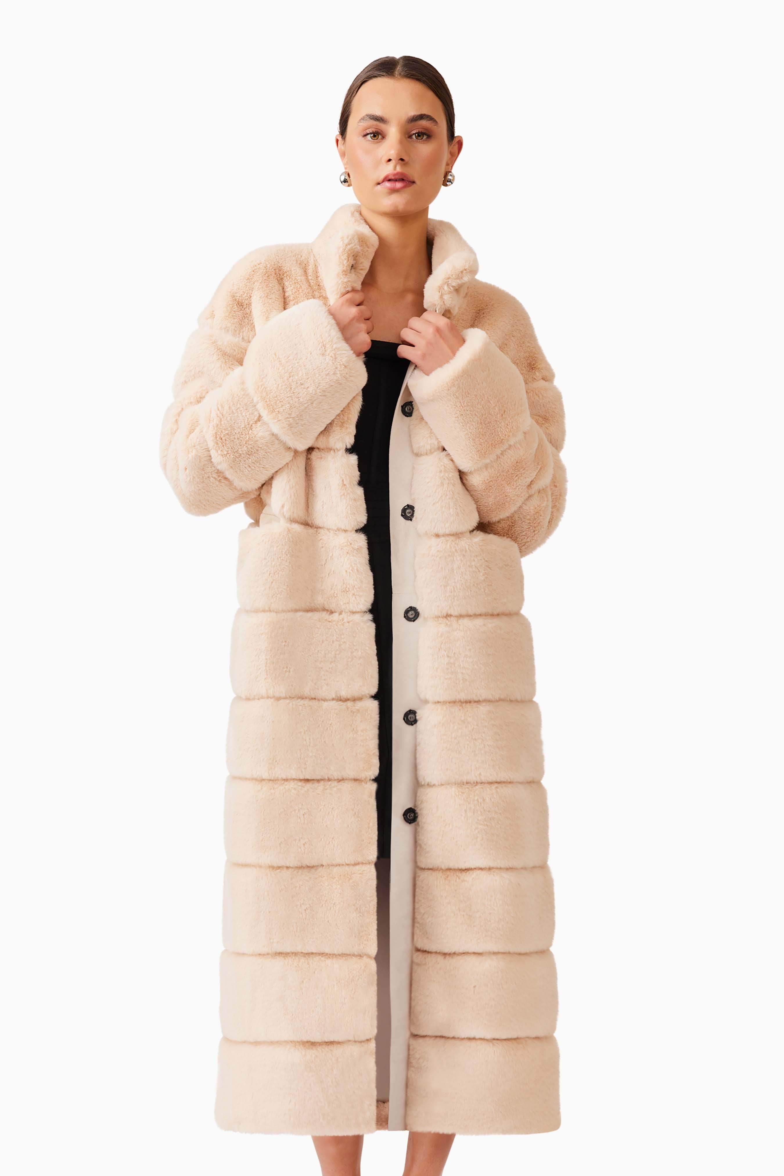 Daphne Coat in Beige